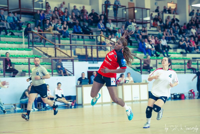 Photos des équipes et matchs de Handball de SainteMaureTroyes (Aube)