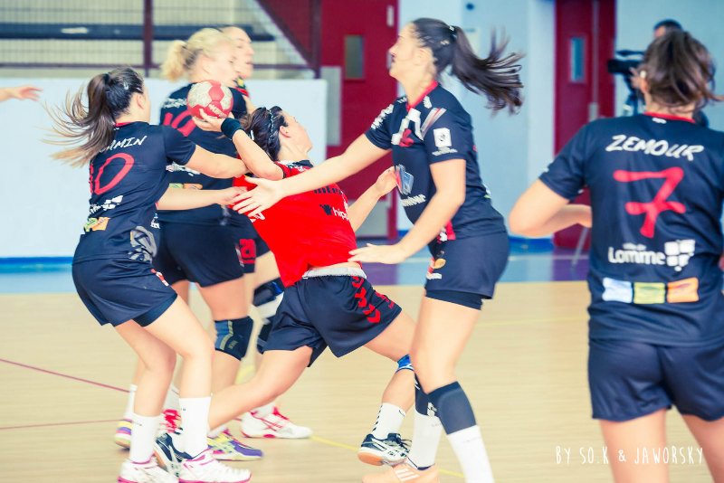 Photos des équipes et matchs de Handball de SainteMaureTroyes (Aube)