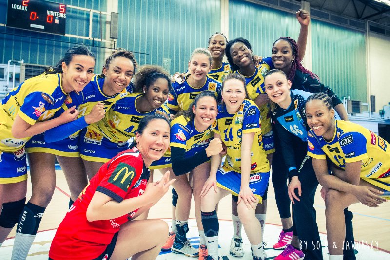 Photos des équipes et matchs de Handball de SainteMaureTroyes (Aube)